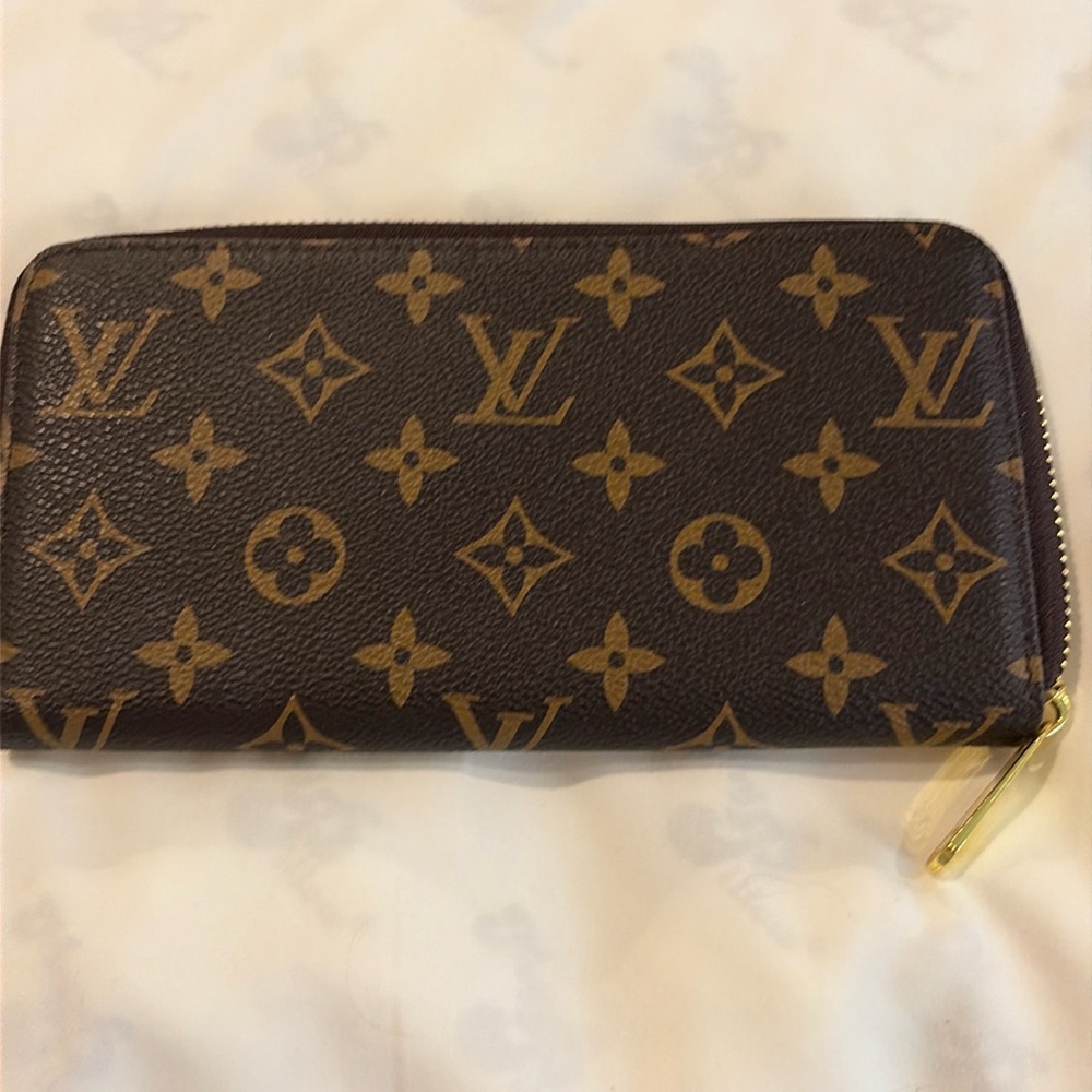 wallet, brown new
